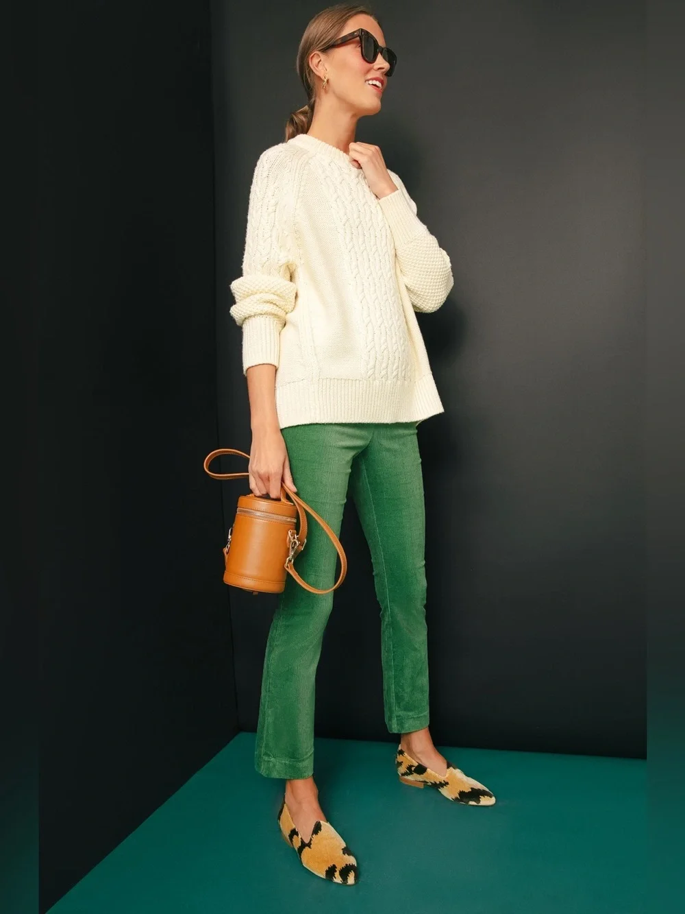 Tuckernuck green pull